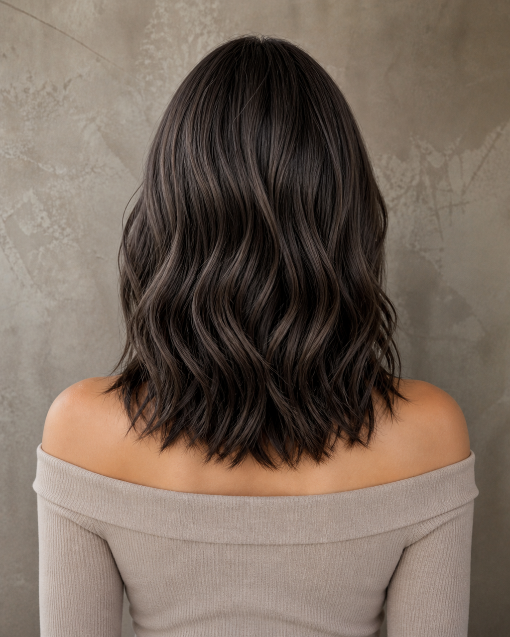 Earth Velvet | Mid-Length Layered Wavy Wig