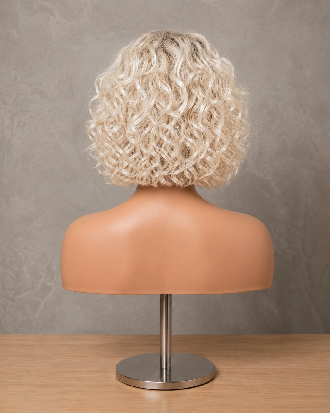 Frost Ripple | Short Voluminous Curly Platinum Wig